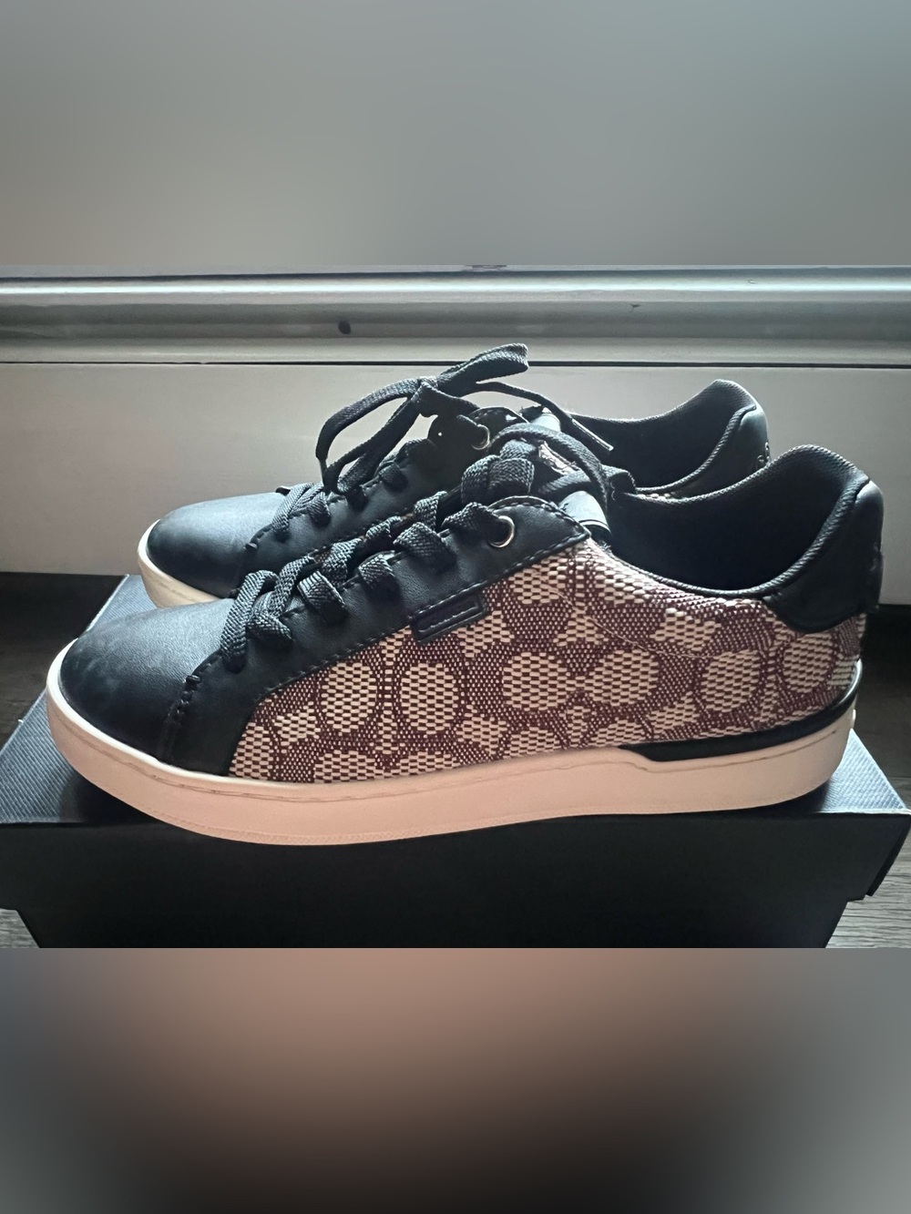 Coach Black and Brown Signature Lace-Up Low-Top Sneakers - Picture 2 of 3